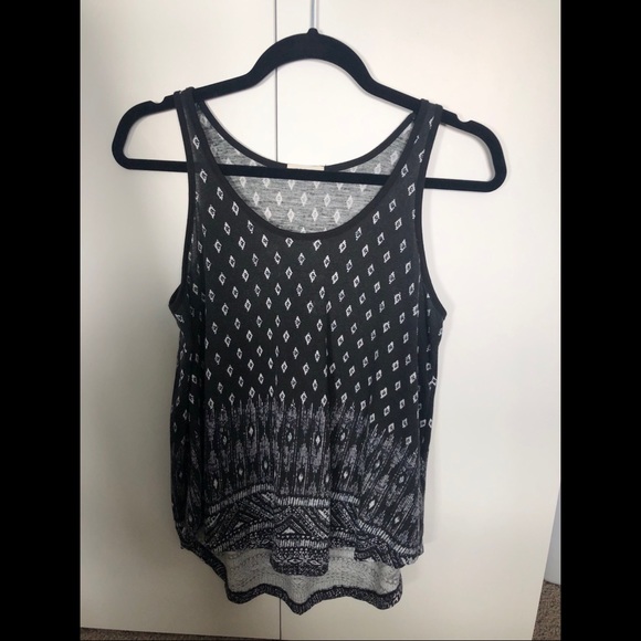 Black and white detailed tank from Ardenes - Picture 1 of 1